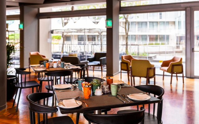 aha Harbour Bridge Hotel & Suites
