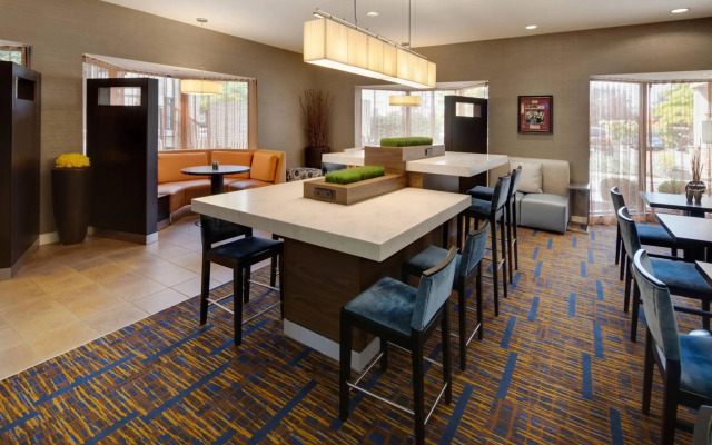 Courtyard by Marriott Cleveland Beachwood