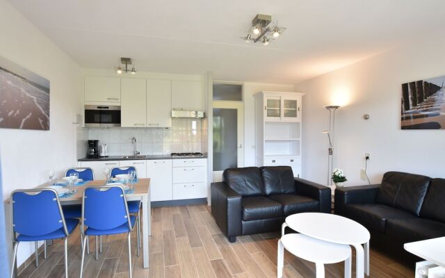 Tranquil Apartment in Nieuwvliet Near the Beach