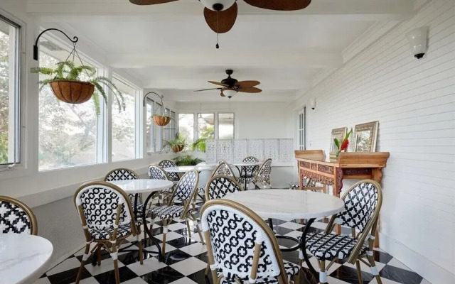 The Historic Wailuku Inn
