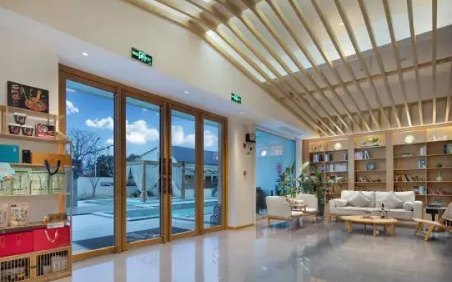 Tingbo Hotel