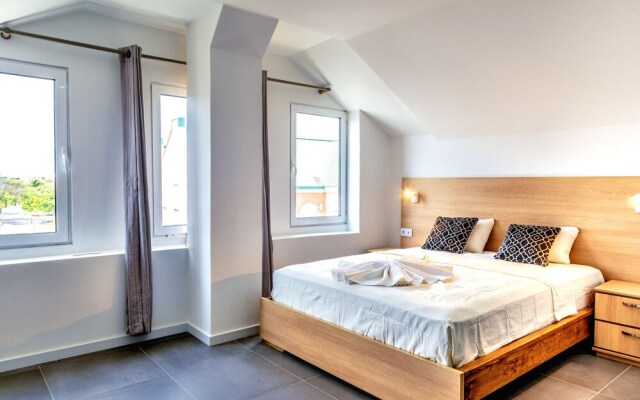 Bon Business Hotel
