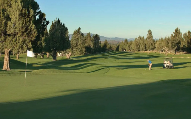 WorldMark Eagle Crest