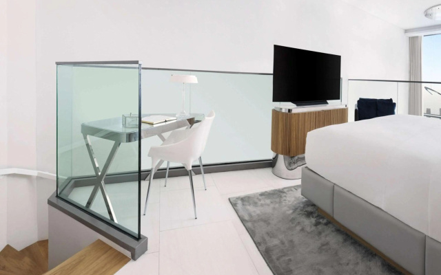 SLS Dubai Hotel & Residences - Image 7