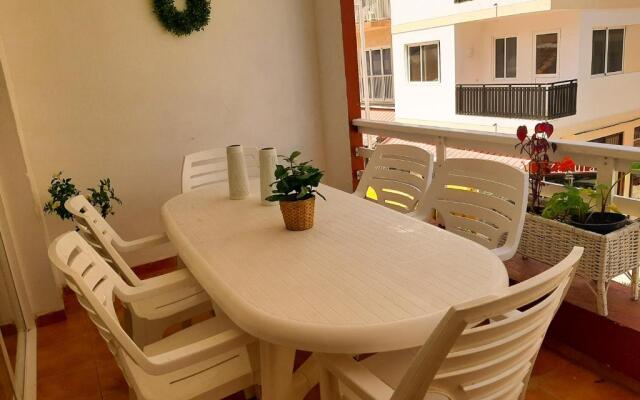 Coast apartment,5 people,wifi,150 metres sea