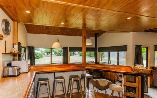 The Hut Retreat - Ohakune Holiday Home