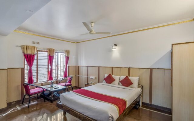 Hotel Shivaal`s Residency