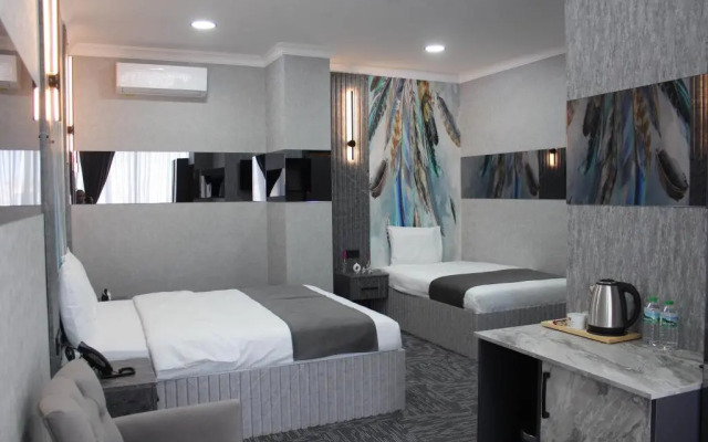 City Night Hotels