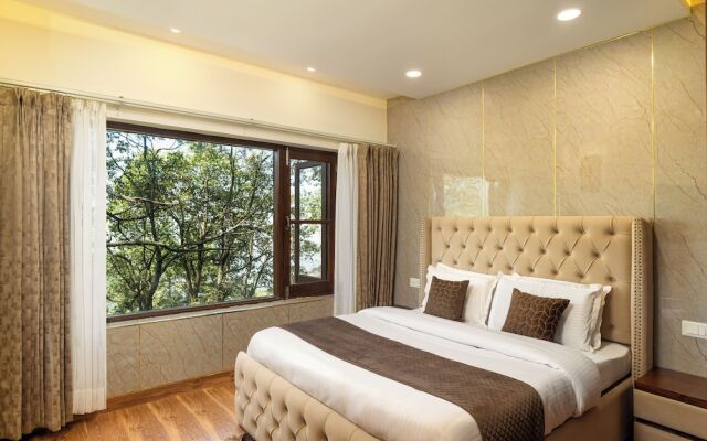 The Pine Retreat - Mall Road Dalhousie