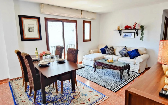 AP256 - Balcon Atico