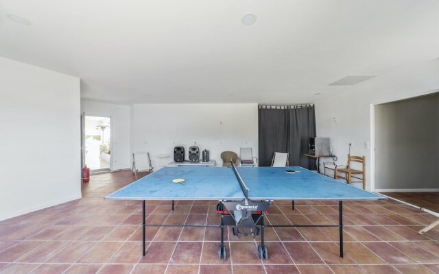 Villa With 5 Bedrooms in Saint-germain-d'esteuil, With Private Pool, E