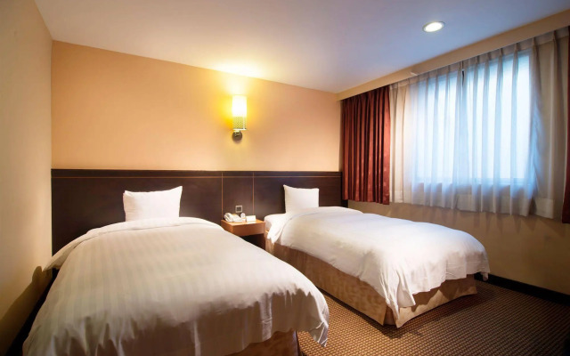 San Hua Hotel