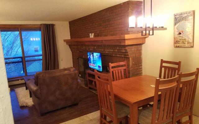 Ski In/Out Trailside Townhome