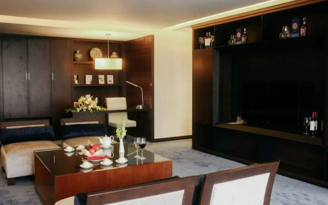 Central Luxury Ha Long Hotel