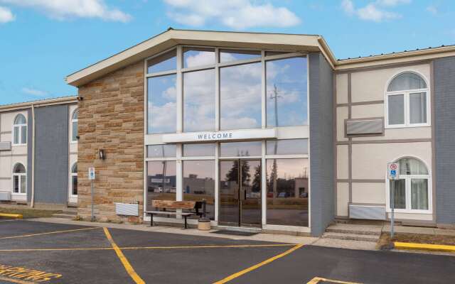 Travelodge by Wyndham Sarnia
