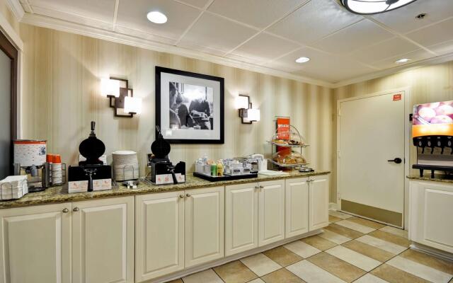 Hampton Inn Charleston/Mount Pleasant-Patriots Point