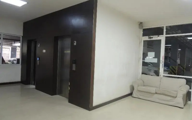 V Apartment