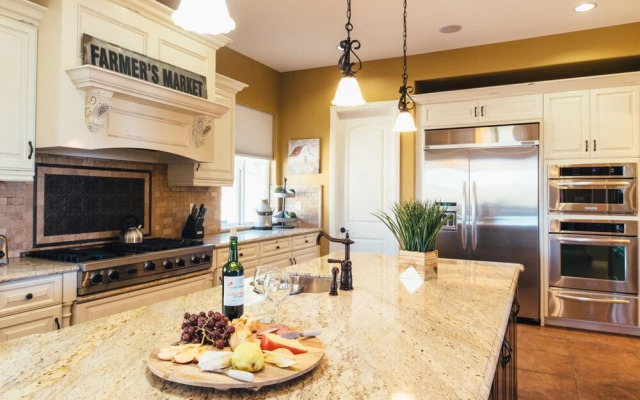 Via Del Sur By Avantstay Spanish Villa W Views Walk To Wineries