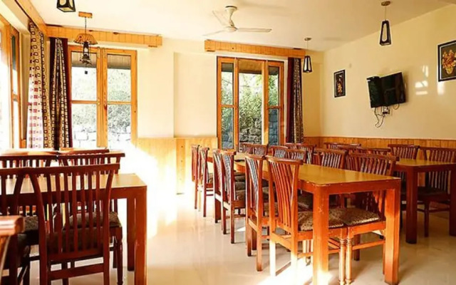 Fabhotel Mahavir