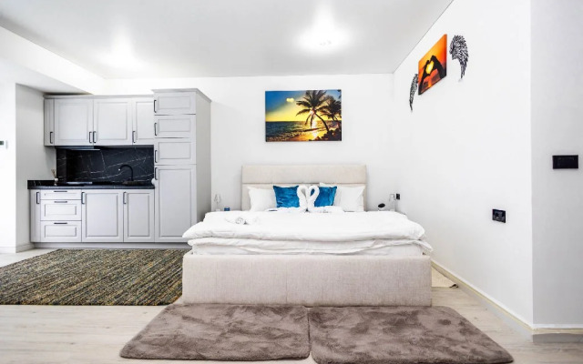 Apartamente WHITE TITANIC cm