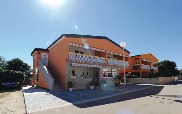Awesome Home in Vir With Wifi and 3 Bedrooms