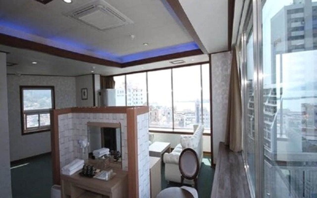 Tongyeong Tourist Hotel