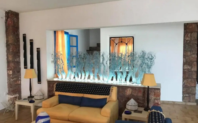 Milos Inn & Maisonette