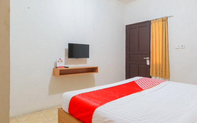 OYO 2547 Assirot Residence