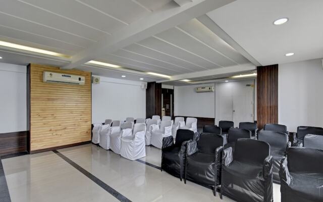 Treebo Admiral Suites New Usmanpura