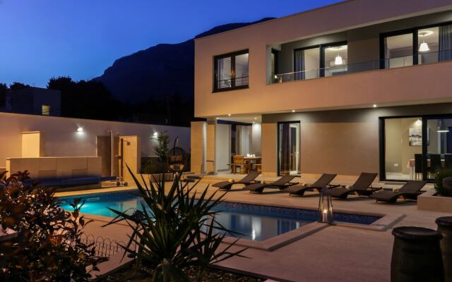 Villa Adria