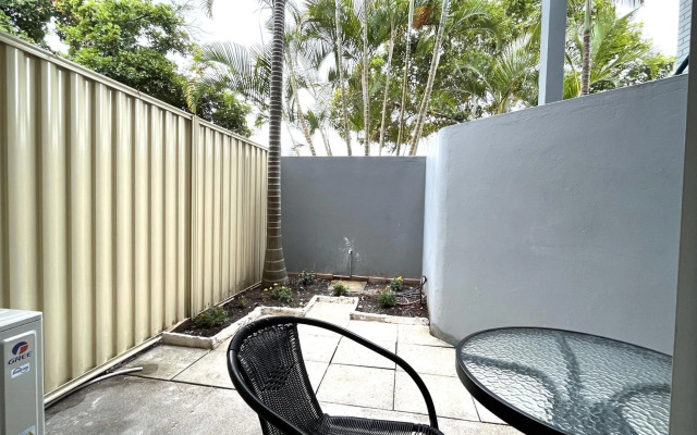 Broadwater Keys
