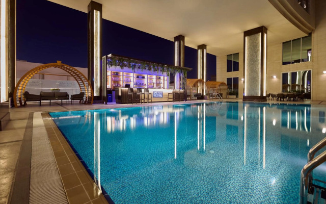 DoubleTree by Hilton Doha - Al Sadd