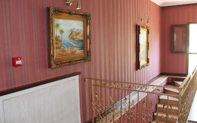 Bella View Art Boutique Hotel