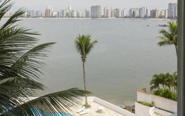 Ilha Porchat Hotel