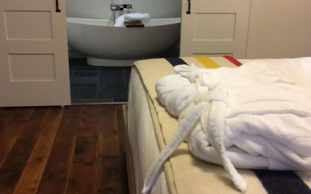 Woodbourne Inn