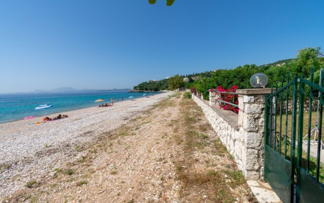 Beachfront Villa Barbati 1 , Corfu