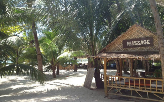 Malibu Beach Bungalows