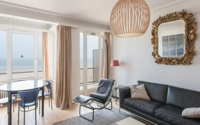 Sea View Apartment in Ostend With Terrace