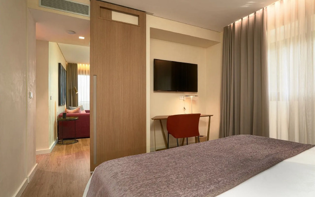Suites Murillo Plaza Sta Cruz