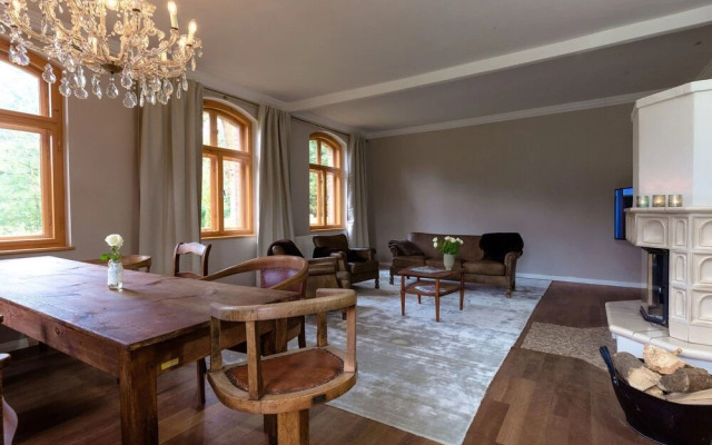 Cozy Holiday Home in Gürth With Private Garden