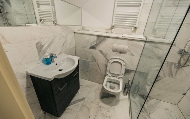 YellowBoot Aparthotel