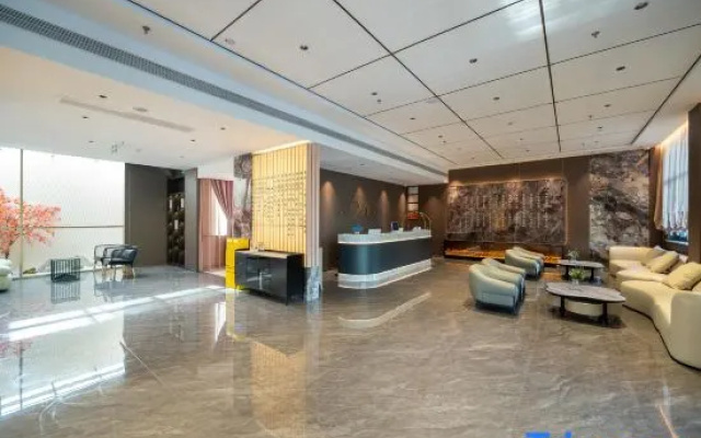 Yucheng Mulan Lake Garden Hotel (Yucheng County Government Store)