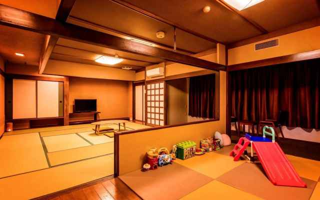 Ooedo Onsen Monogatari Premium Shirahama Saichoraku