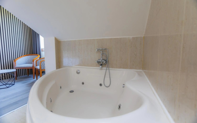 Hotel Ciudad Cangas De Onis