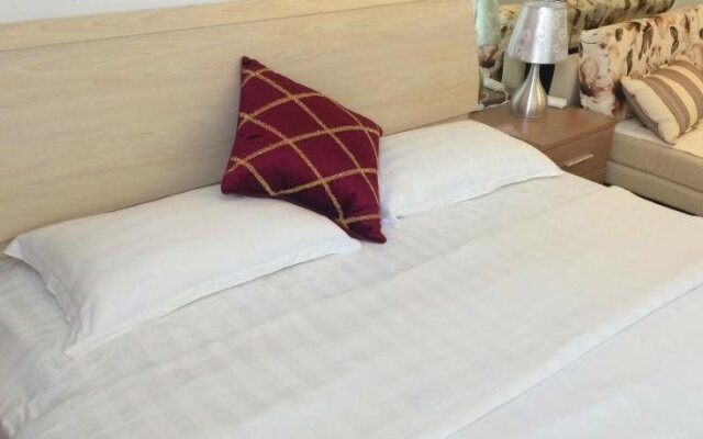 Wanda Gold Dragon Holiday Apartment