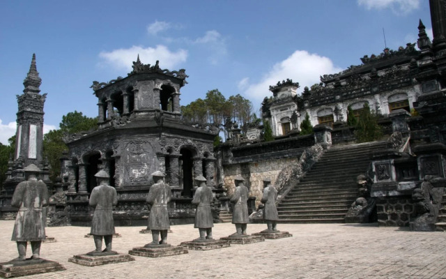 Hoan Kiem Hotel