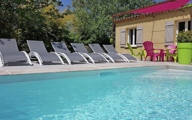 Cozy Villa in Lirac France With Private Pool