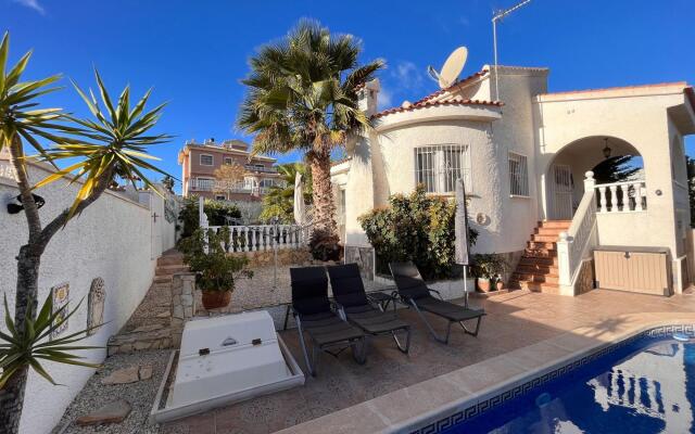 Beautiful holiday home in Ciudad Quesada with private pool