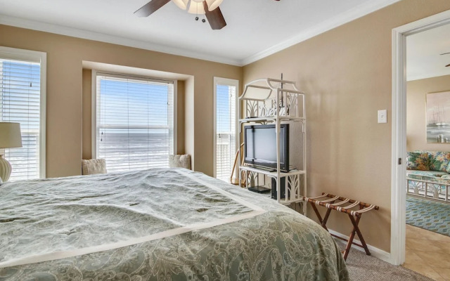 Seascape 1210 in Galveston