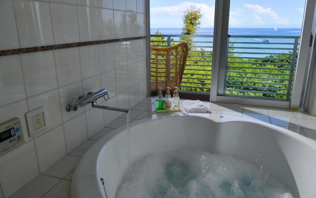 Odysis Onna Resort Hotel